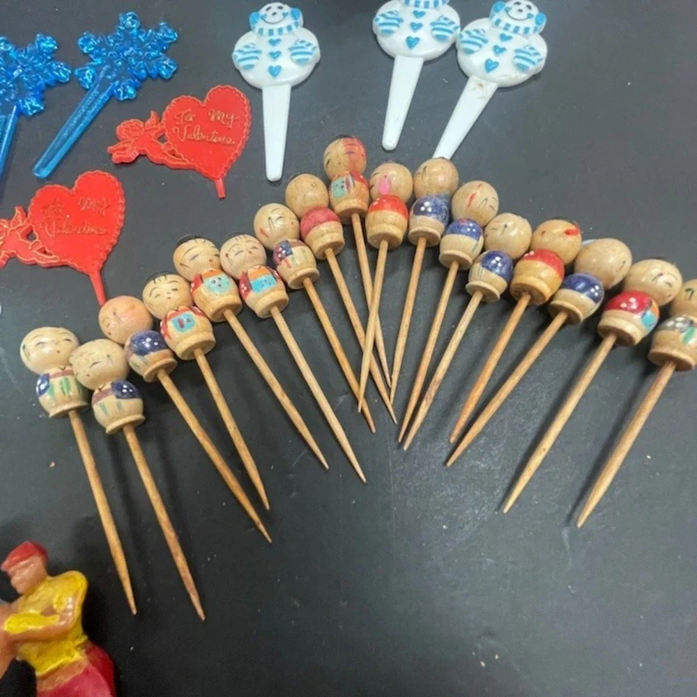 Japanese Wooden Cocktail Pics Cake Toppers Cocktail Pics 1950-1980 38 pcs
